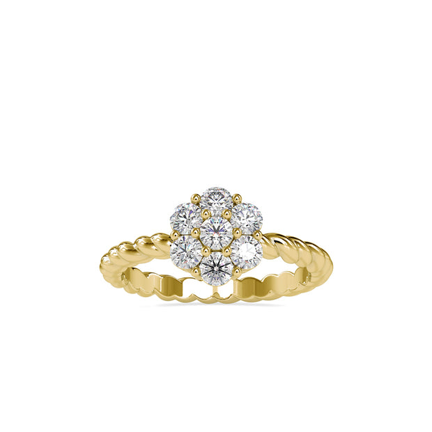 cluster twisted lab-grown diamond ring in yellow gold