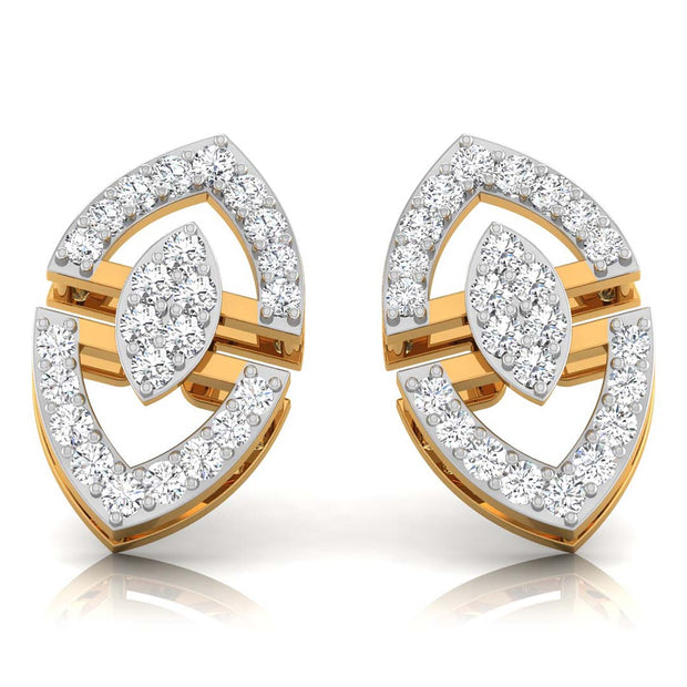 round cluster diamond stud earrings in yellow gold