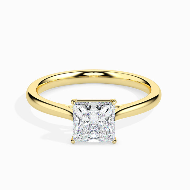 princess cut solitaire diamond ring in yellow gold