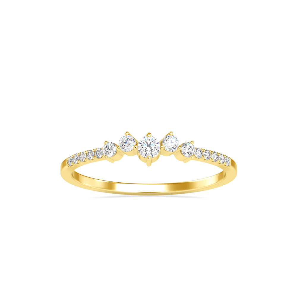 prong set diamond ring in yellow gold