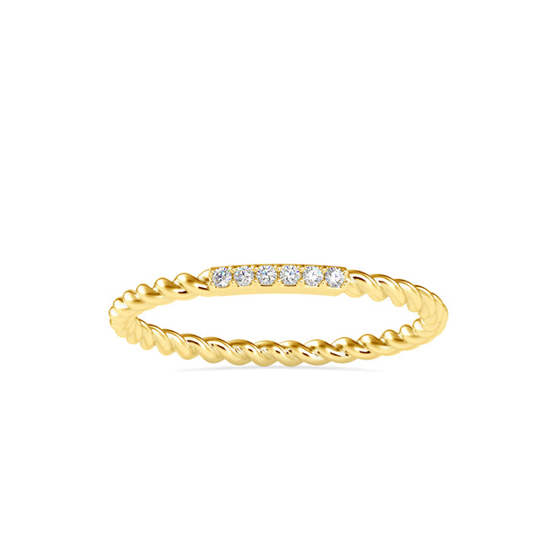 rope style pave diamond ring in yellow gold