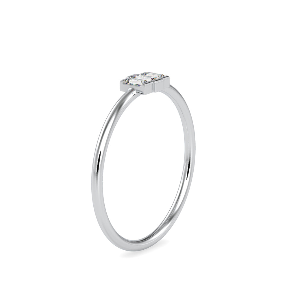 baguette bar diamond ring in white gold