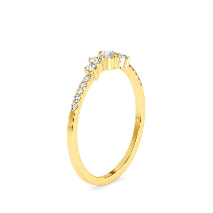 prong set diamond ring in yellow gold